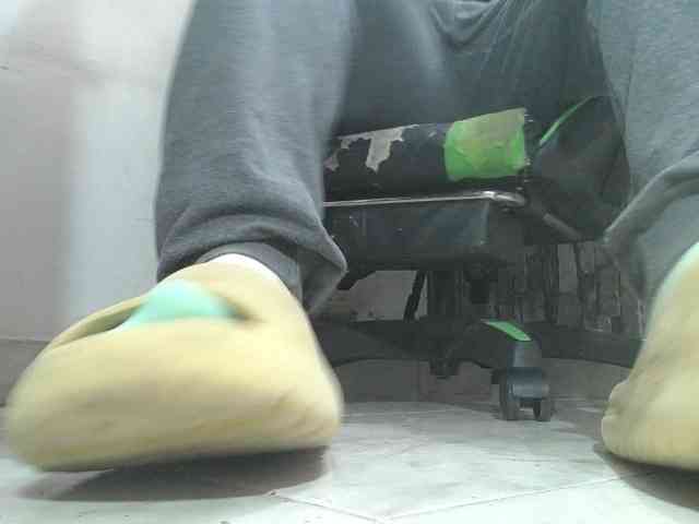 srfindomfeet srfindomfeet