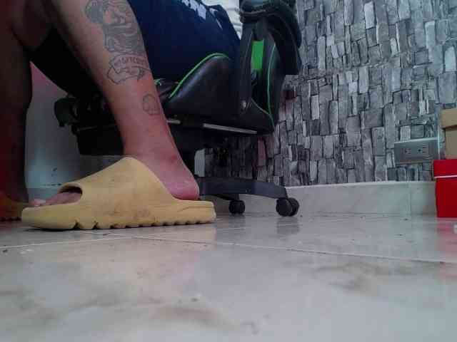 srfindomfeet