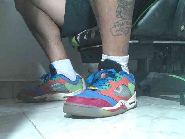 srfindomfeet srfindomfeet