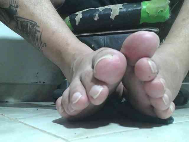 srfindomfeet srfindomfeet