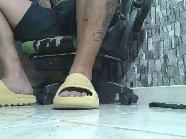 srfindomfeet srfindomfeet