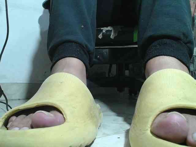 srfindomfeet srfindomfeet