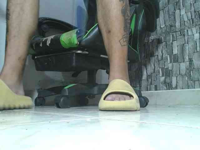 srfindomfeet srfindomfeet