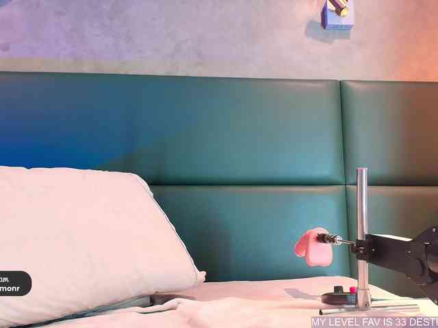 Leslymonroe webcam