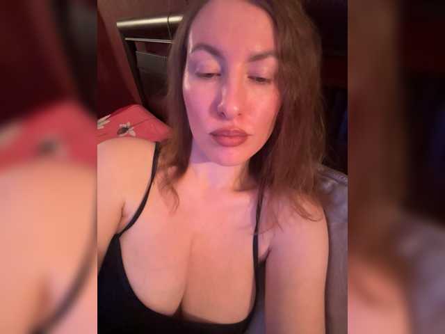 Rinaaamur's BongaCams show and profile