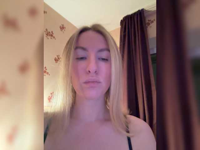 Rinaaamur's BongaCams show and profile