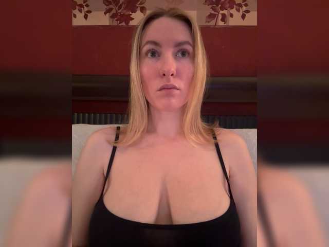 Rinaaamur's BongaCams show and profile