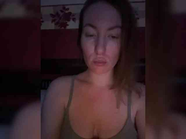 Rinaaamur Live Webcam on BongaCams