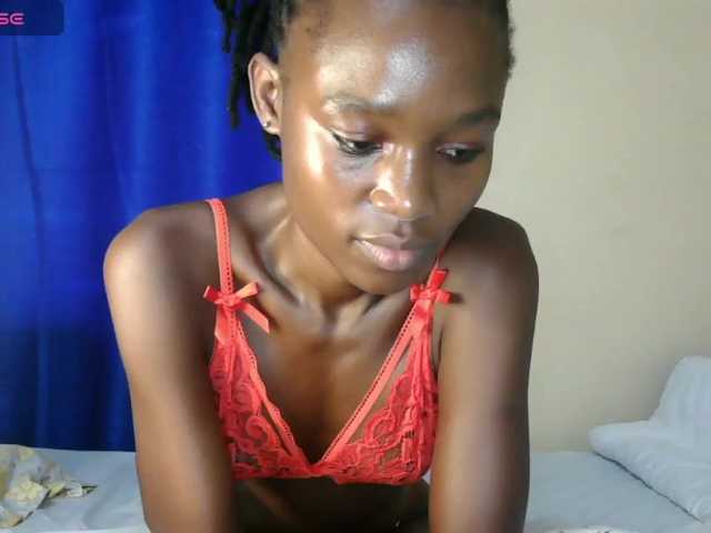 sexy-dee's BongaCams show and profile