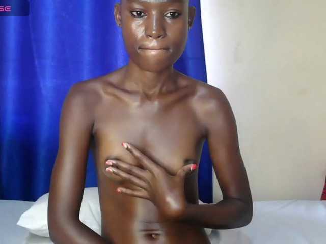 sexy-dee's BongaCams show and profile