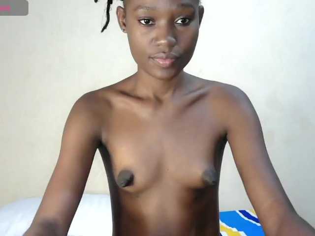 sexy-dee's BongaCams show and profile