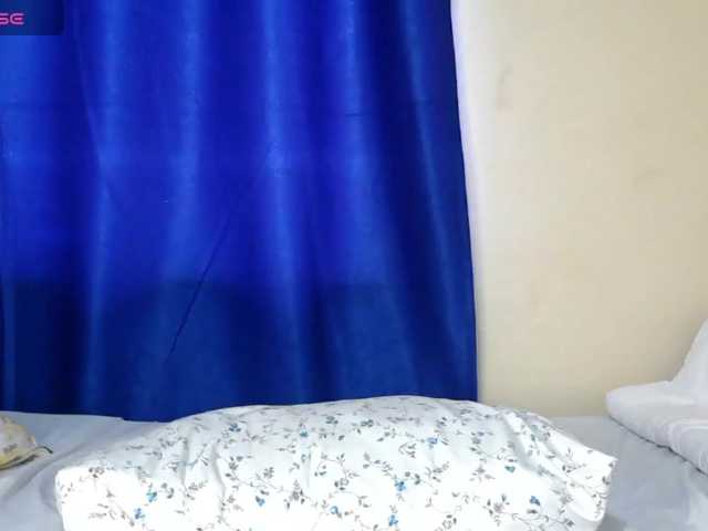 sexy-dee's BongaCams show and profile