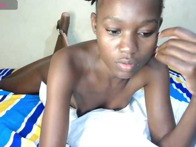 sexy-dee's BongaCams show and profile