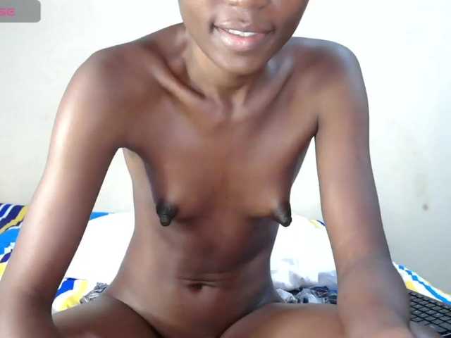 sexy-dee's BongaCams show and profile