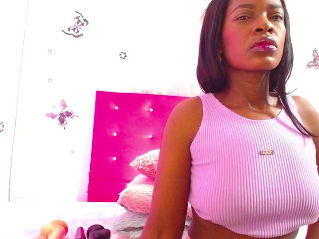 Naugthy-choko's BongaCams show and profile