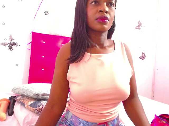 Naugthy-choko's BongaCams show and profile