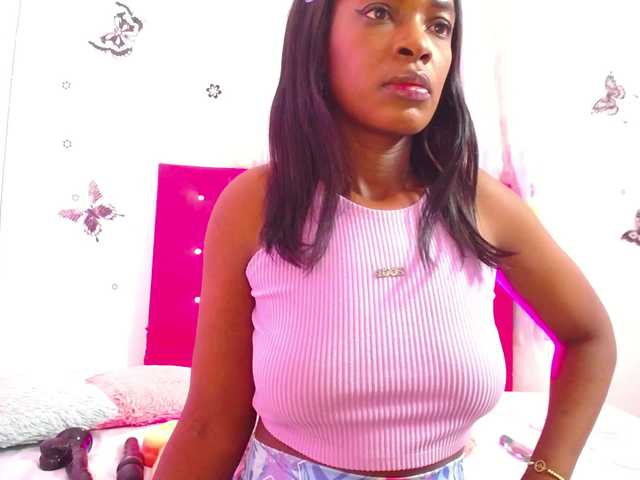 Naugthy-choko's BongaCams show and profile