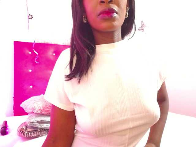 Naugthy-choko's BongaCams show and profile