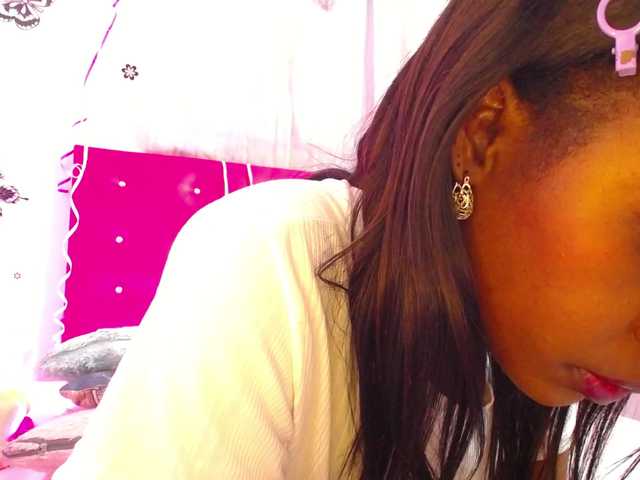 Naugthy-choko's BongaCams show and profile