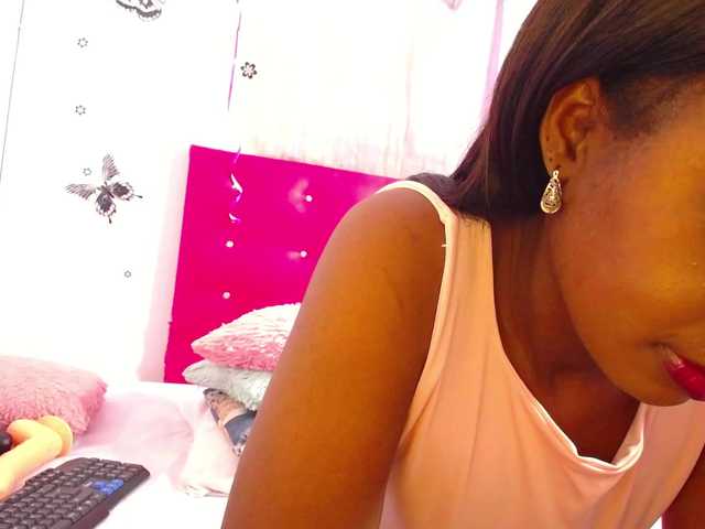 Naugthy-choko's BongaCams show and profile