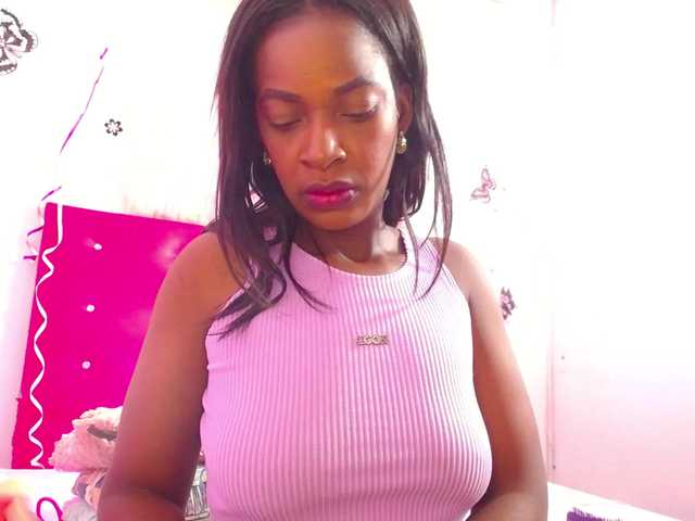 Naugthy-choko's BongaCams show and profile