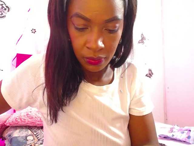 Naugthy-choko's BongaCams show and profile