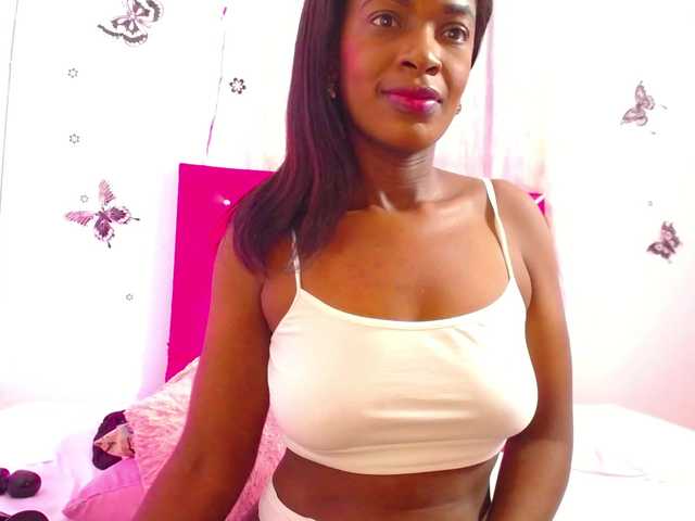 Naugthy-choko's BongaCams show and profile