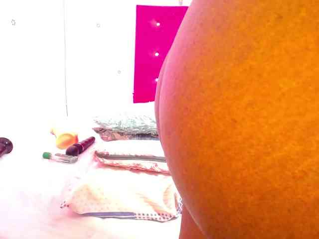 Naugthy-choko webcam