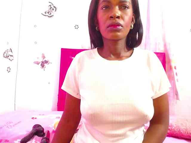 Naugthy-choko webcam