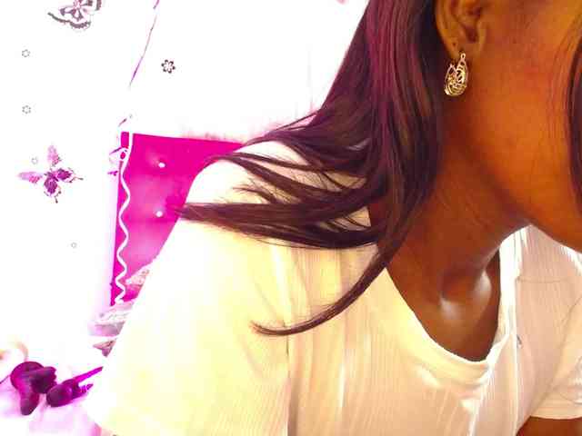 Naugthy-choko webcam