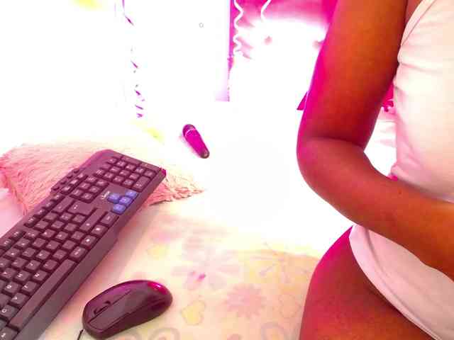 Naugthy-choko webcam