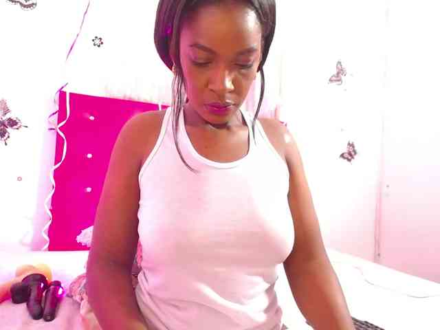 Naugthy-choko webcam