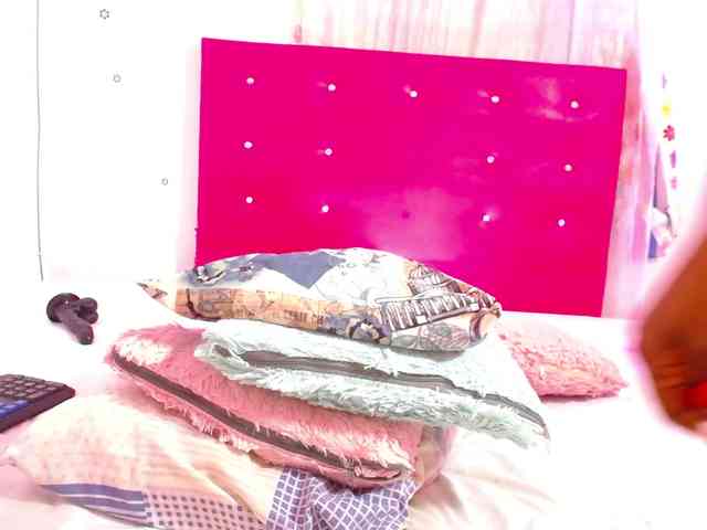 Naugthy-choko webcam