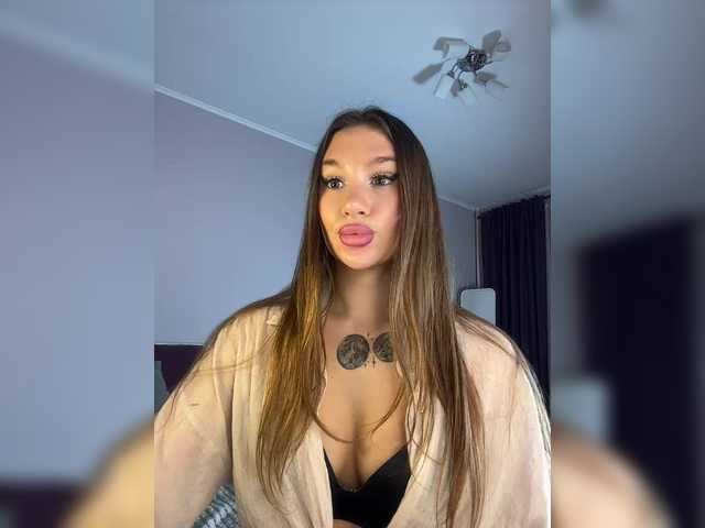 sofi-love's BongaCams show and profile