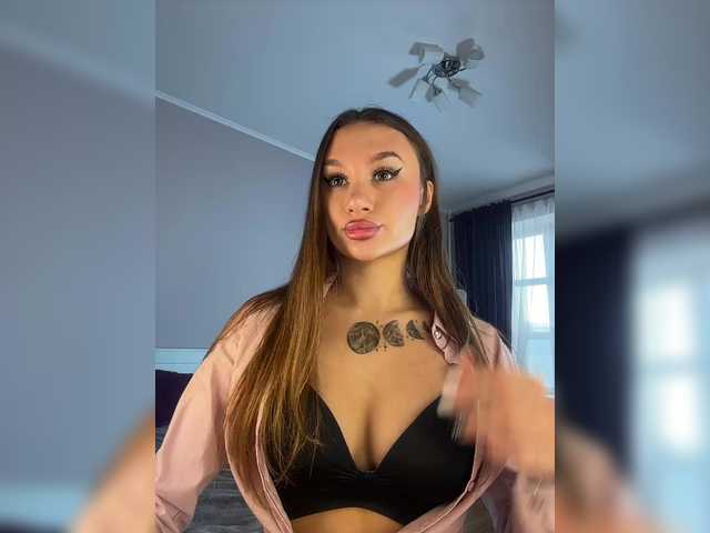 sofi-love's BongaCams show and profile