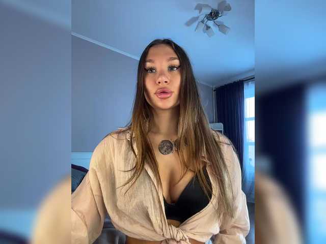 sofi-love's BongaCams show and profile