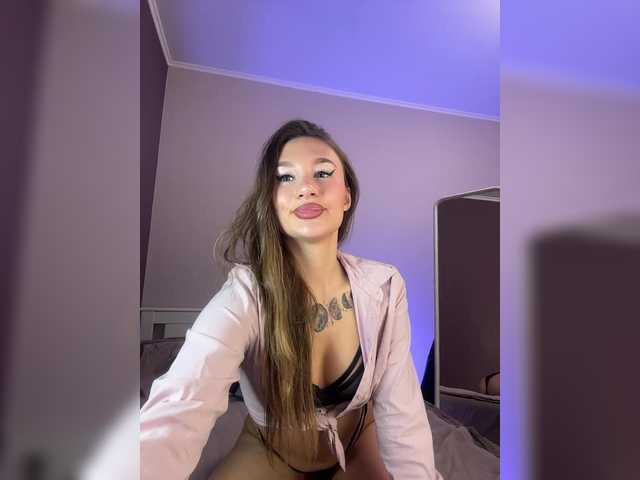 sofi-love's BongaCams show and profile