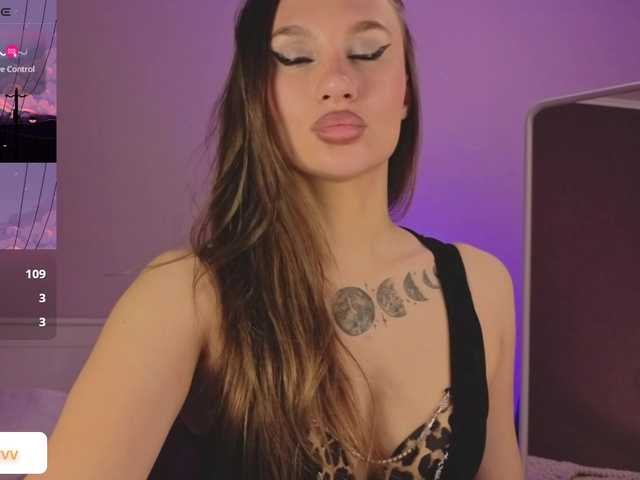 sofi-love's BongaCams show and profile