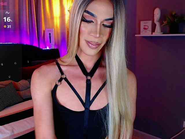 camilahottie Live Webcam on BongaCams