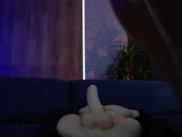 AngelicaVega's BongaCams show and profile