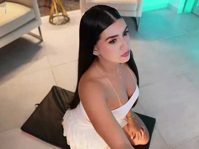 AngelicaVega's BongaCams show and profile