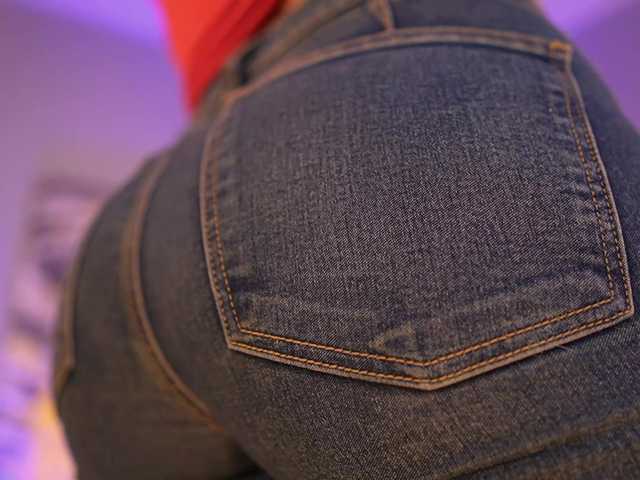 AngelicaVega's BongaCams show and profile