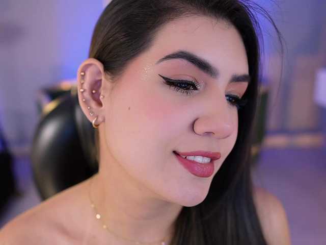 AngelicaVega's BongaCams show and profile