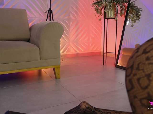 AngelicaVega's BongaCams show and profile