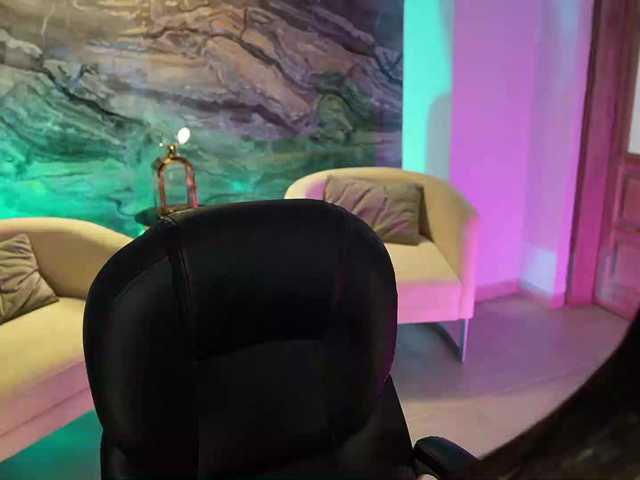 AngelicaVega's BongaCams show and profile