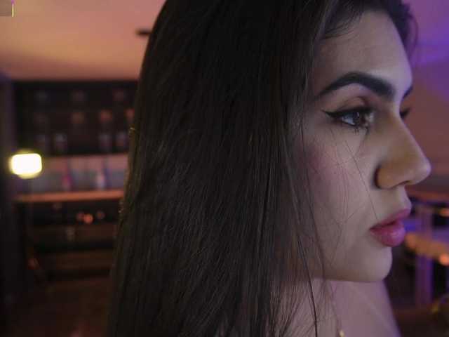 AngelicaVega's BongaCams show and profile