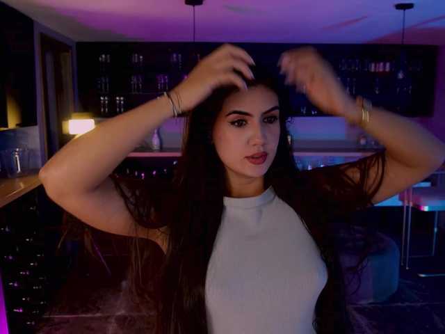 AngelicaVega's BongaCams show and profile