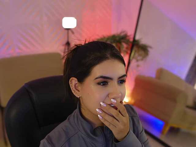 AngelicaVega's BongaCams show and profile