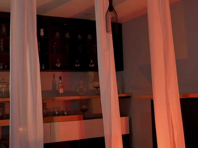 AngelicaVega's BongaCams show and profile