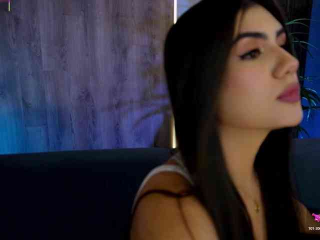 AngelicaVega webcam